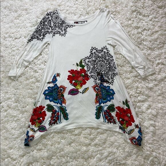 Desigual Ramona Asymmetrical Floral Top - Picture 7 of 12